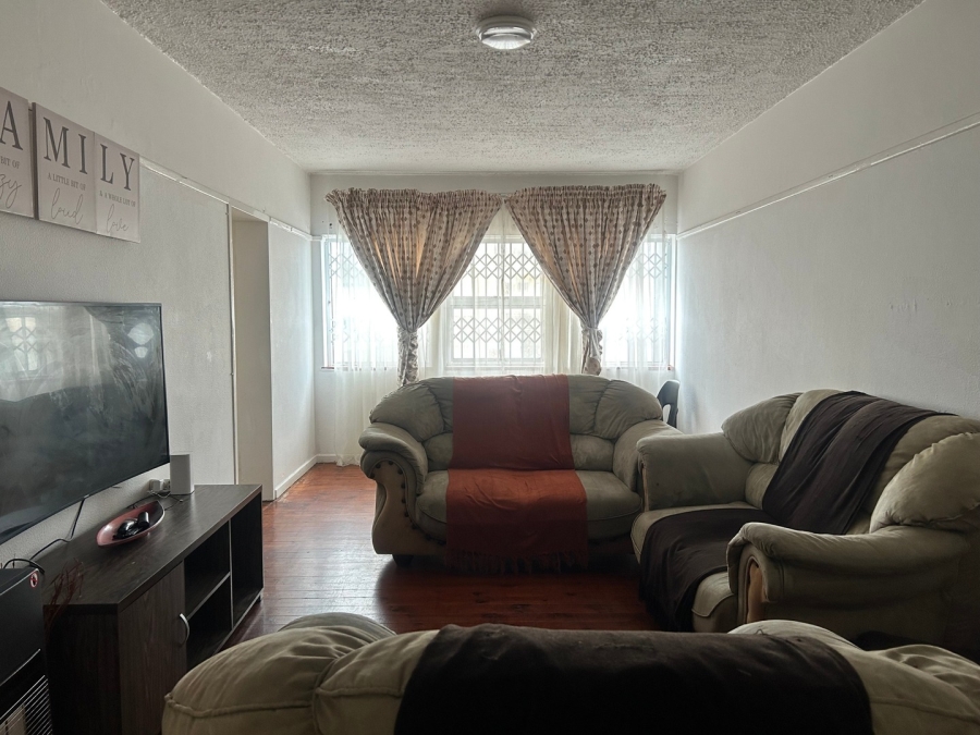 2 Bedroom Property for Sale in Quigney Eastern Cape